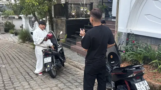 Thuê xe máy Đà Lạt đường Trần Hưng Đạo — Văn Phú